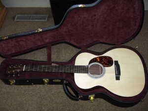 View the album Martin Custom OM-21, Adirondack