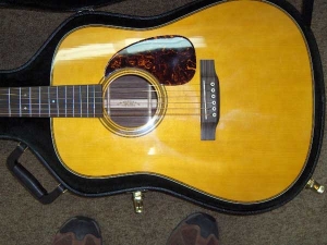 View the album Martin HD-16R, Adirondack