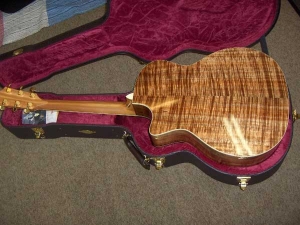 View the album Taylor 514 CE, Figured Tasmanian Blackwood/Sitka Spruce, Spring 2010 Limited Edition - SOLD