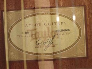 View the album Taylor 314 CE