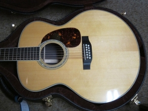 View the album Martin GRAND J12-40E SPECIAL!!