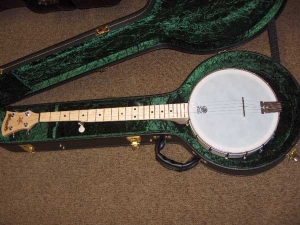 The Goodtime, Open-Back, the ideal travel banjo-1