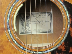 Larrivee Custom L-05E, ALL QUILTED MAHOGANY!