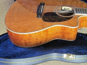 Larrivee Custom LV-05E, ALL QUILTED MAHOGANY! #3