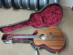 View the album Taylor Custom GSCE, Sinker Redwood/Premium East Indian Rosewood