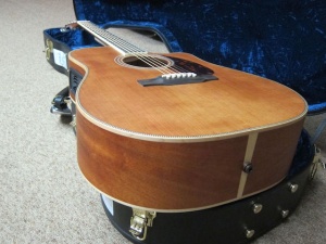Larrivee Custom DV-03E Cedar top/ Quilted Mahogany back and sides ! 
