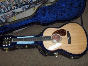 View the album Larrivee L-09E Special Edition, Bubinga Pomelli and Red Sitka Spruce!
